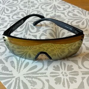Heatwave Visual sunglasses "Lazer Face" gold and black